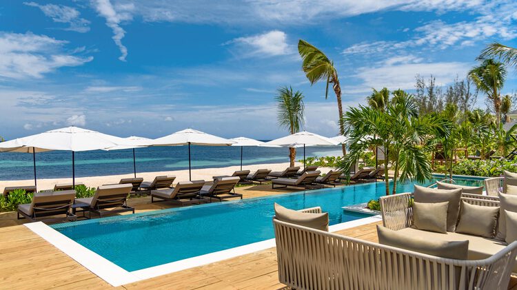 Rooftop Terrace Suite with Plunge Pool Ocean Front | Excellence Club ...