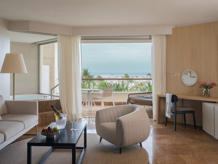 Luxury Junior Suite with Ocean View