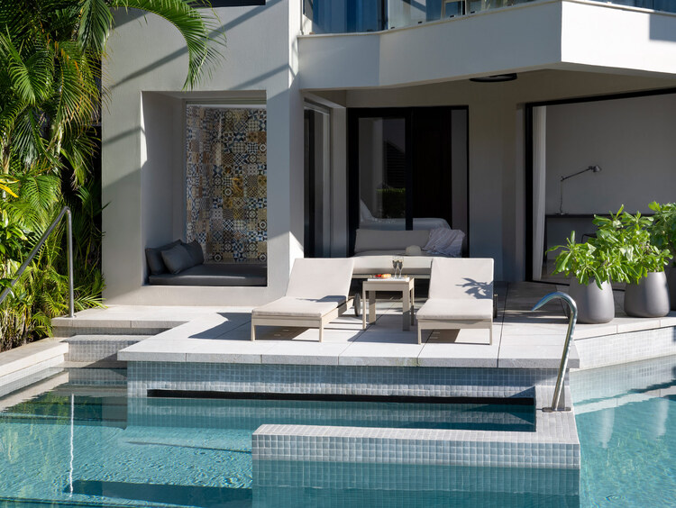 Dominican Republic Swim-Up Suites
