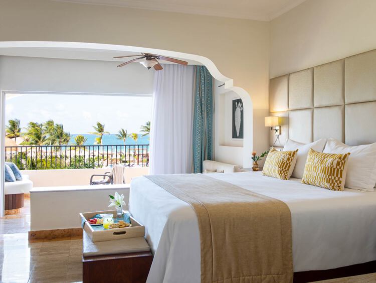 Junior Suite con Vista al Mar de Lujo en Excellence Riviera Cancún