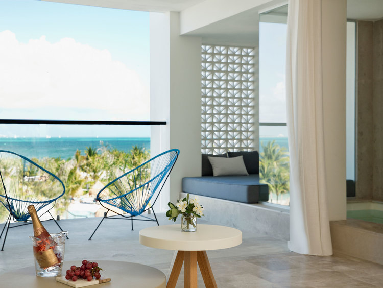 Luxury Junior Suite Ocean View in Cancun Mexico